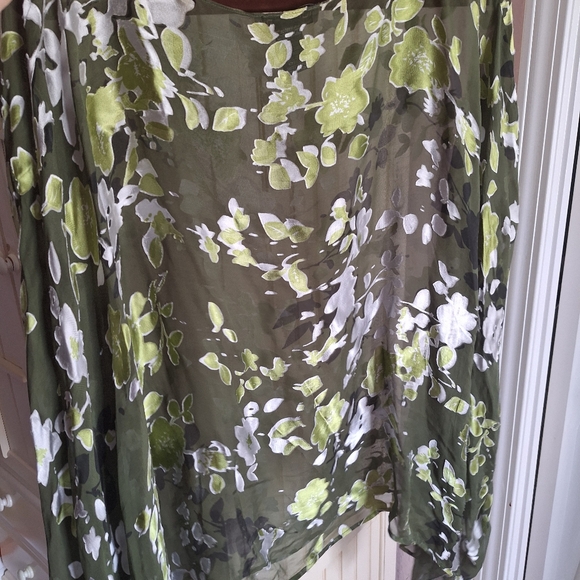 Notations Women's Scarf Top - Picture 13 of 14